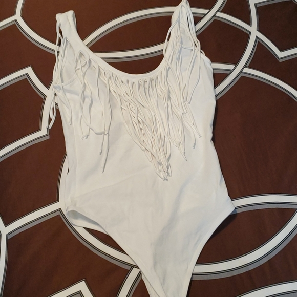Guess fringe bodysuit - Picture 3 of 6